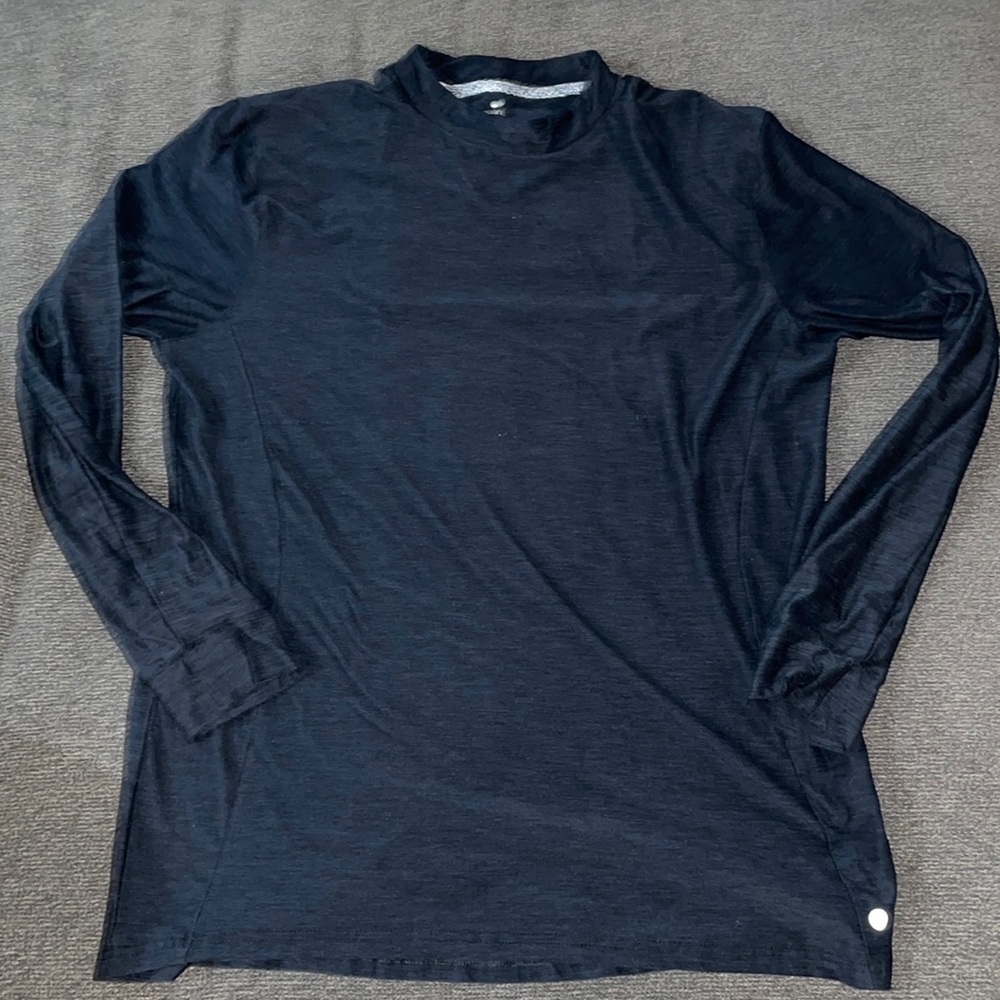 Apana long sleeve shirt